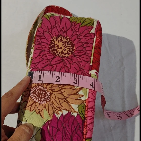 Vera Bradley Hand Bag - Picture 5 of 7